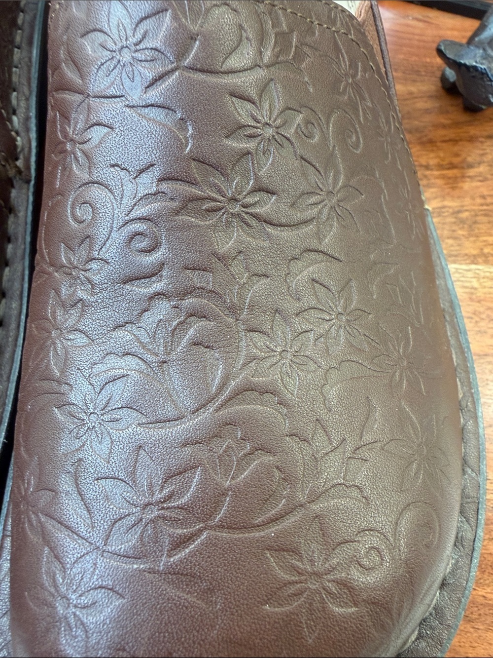 Allegria Cocobloom Brown Embossed Leather clog - Picture 2 of 11